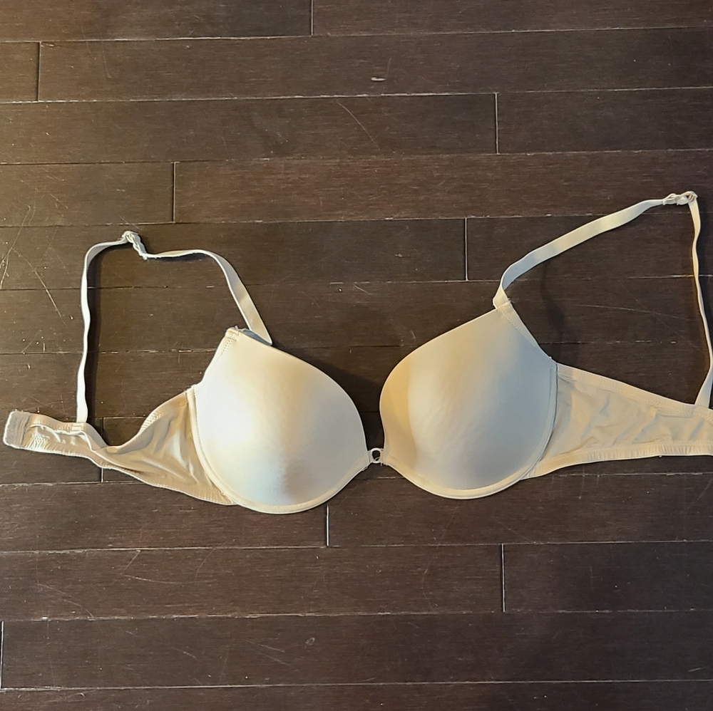 Bra Bundle - Picture 4 of 5